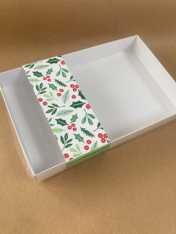HOLLY & BERRIES CLEAR LID GIFT BOX 240x155x30mm