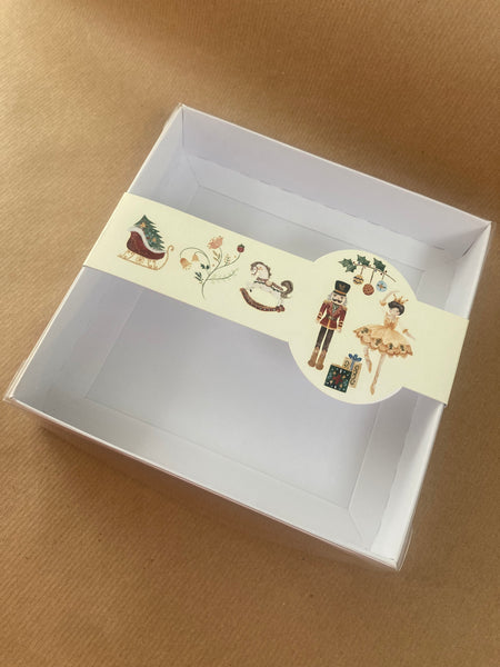 NUTCRACKER CLEAR LID SQUARE BOX 155 X 155 X 30mm