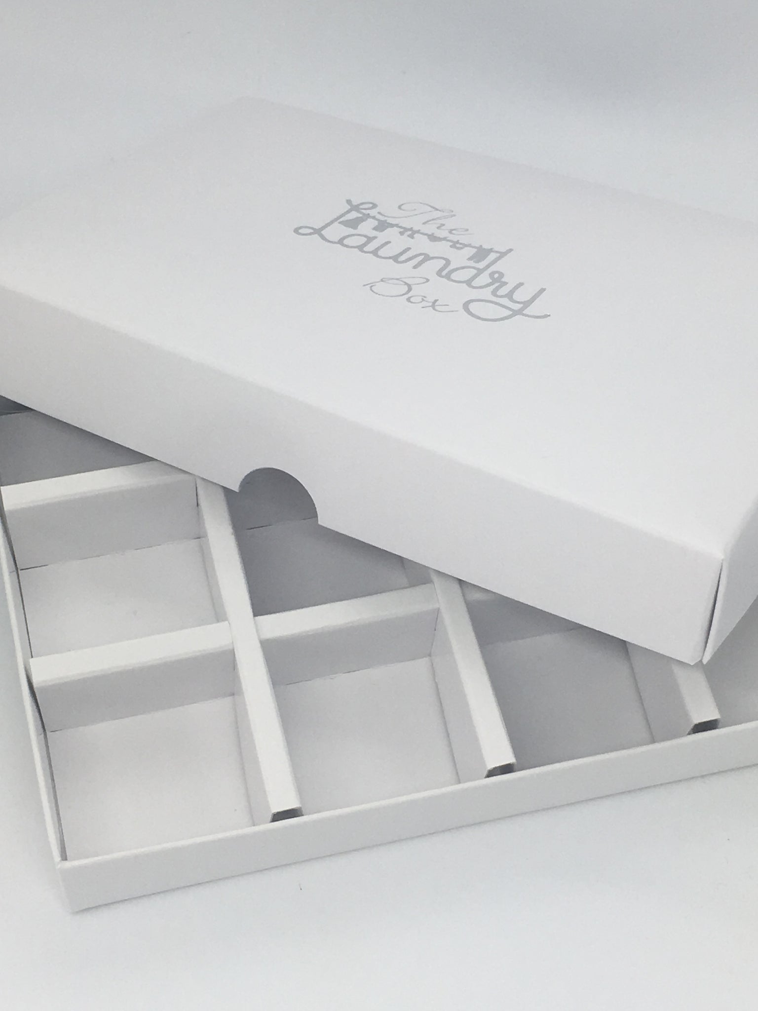 SOLID LID 12 CAVITY WAX MELT BOX LAUNDRY DESIGN 168 X 115 X 26mm