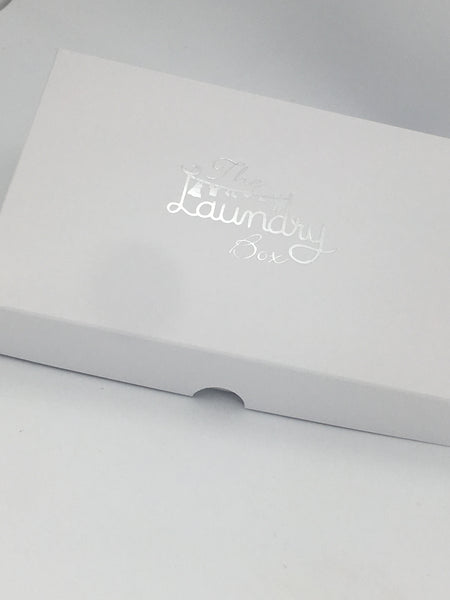 SOLID LID 12 CAVITY WAX MELT BOX LAUNDRY DESIGN 168 X 115 X 26mm
