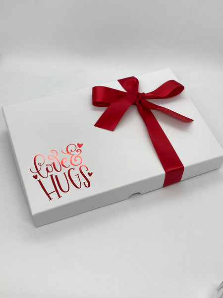 LOVE & HUGS SOLID WHITE LID GIFT BOX BLANK 240x155x30mm