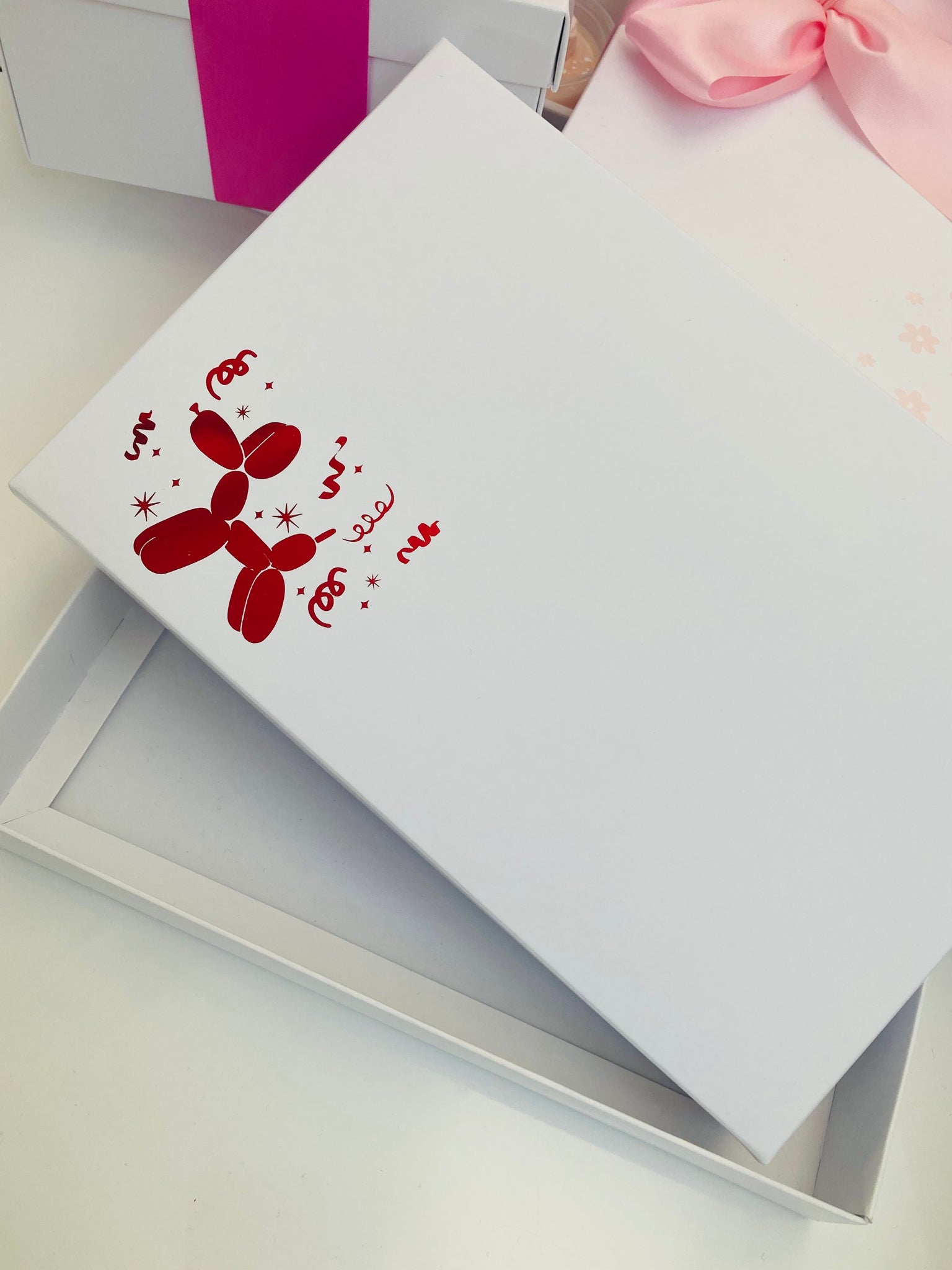 RED BALLOON DOG SOLID WHITE LID GIFT BOX BLANK 240x155x30mm