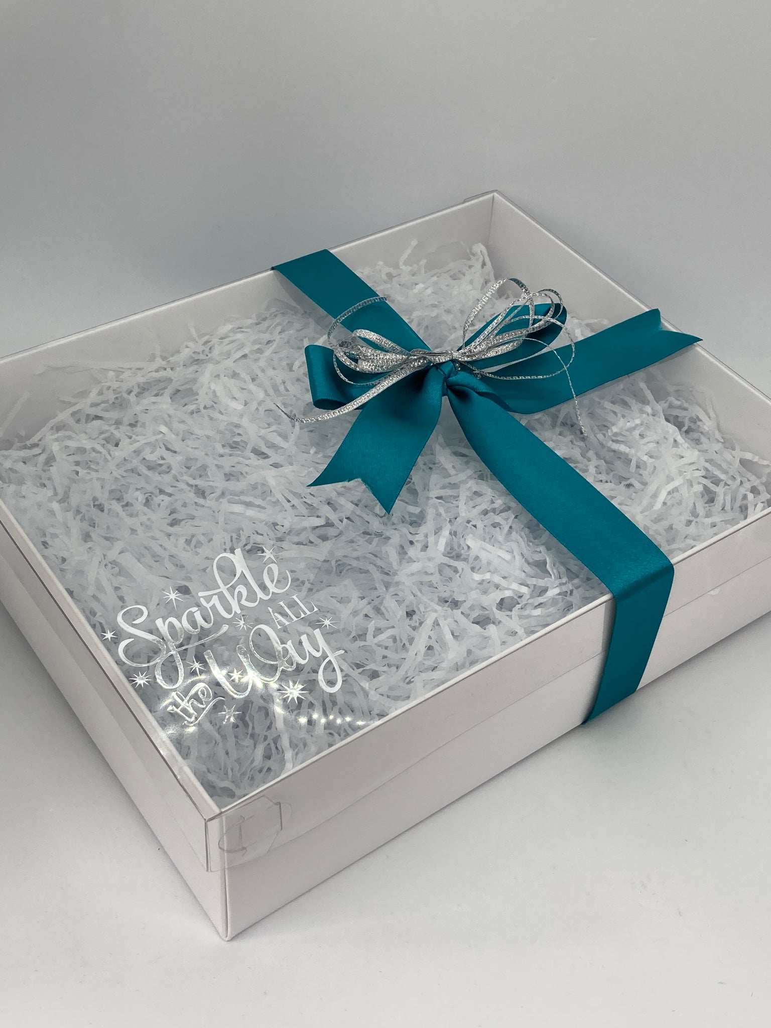 SPARKLE ALL THE WAY HAMPER/GIFT BOX WHITE BASE AND CLEAR  240 x 195 x 70mm